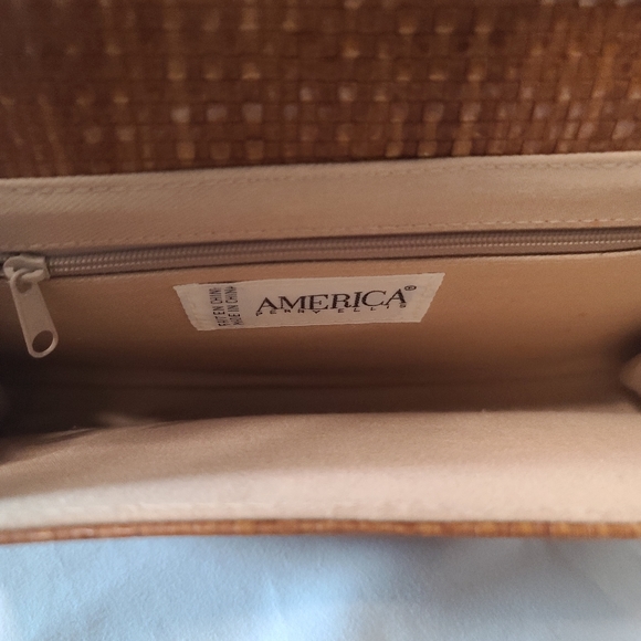 Perry Ellis Clutch/Crossbody Bag - Picture 4 of 5